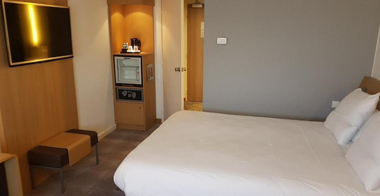 Novotel Saint-Quentin En Yvelines Magny-les-Hameaux Exterior foto