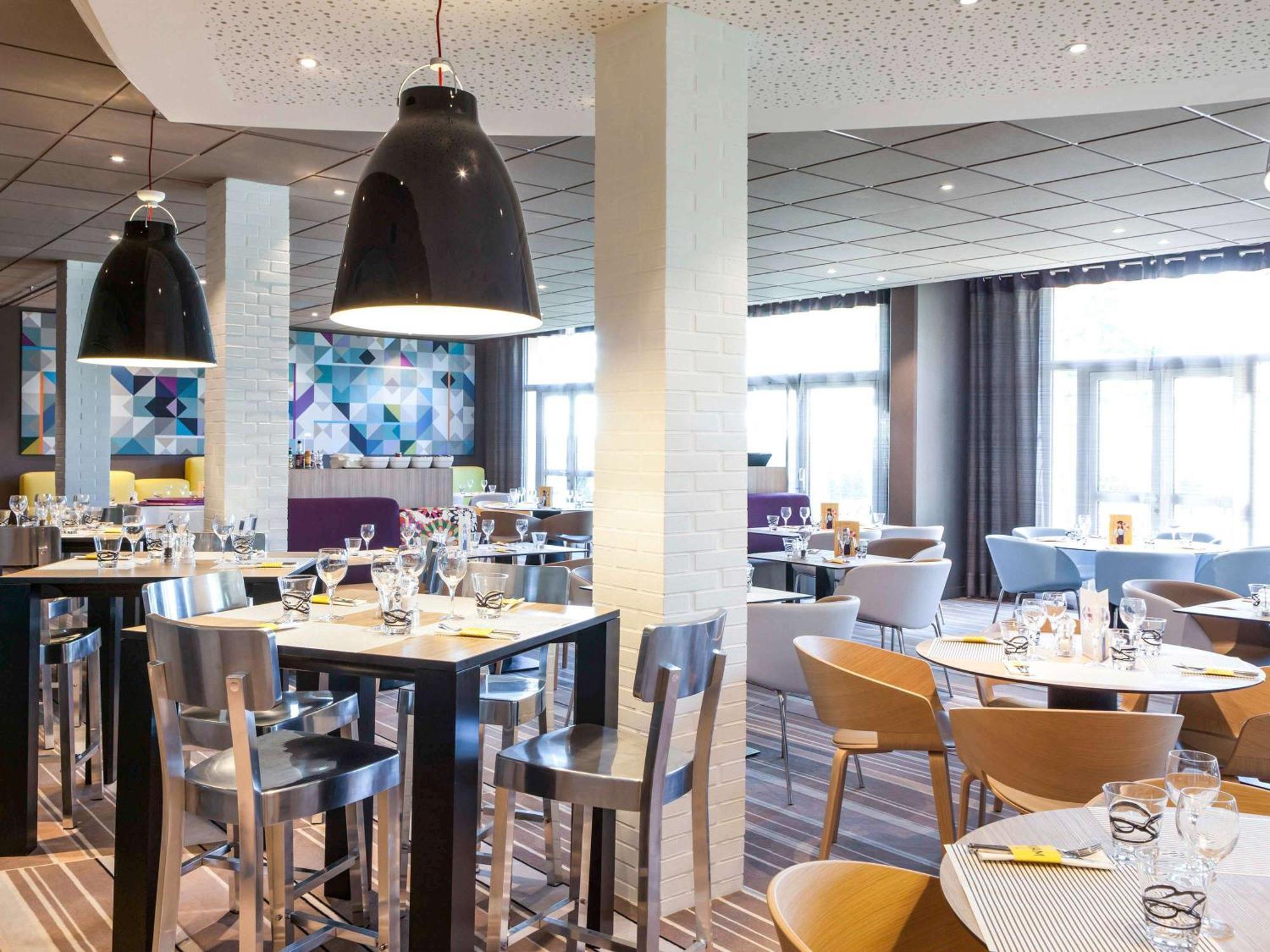 Novotel Saint-Quentin En Yvelines Magny-les-Hameaux Exterior foto